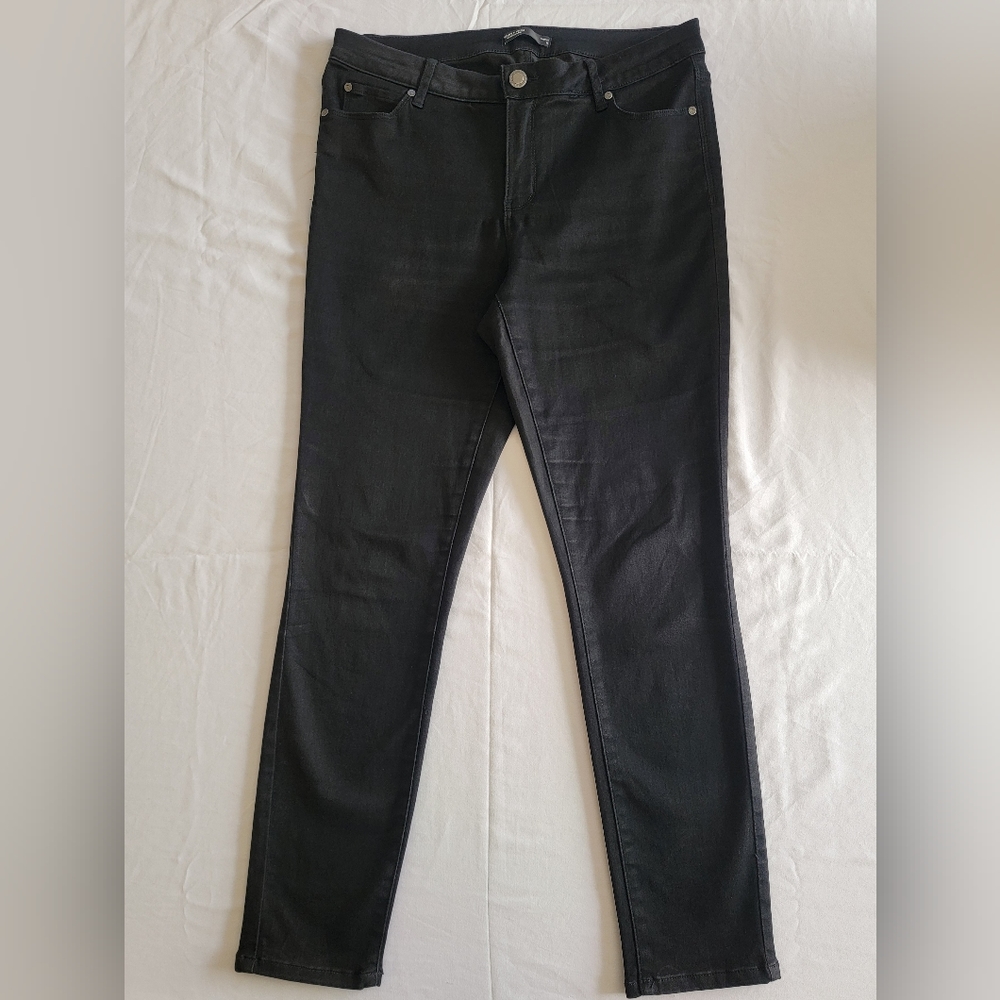 Women's Simply Vera Wang size 10 black skinny pants